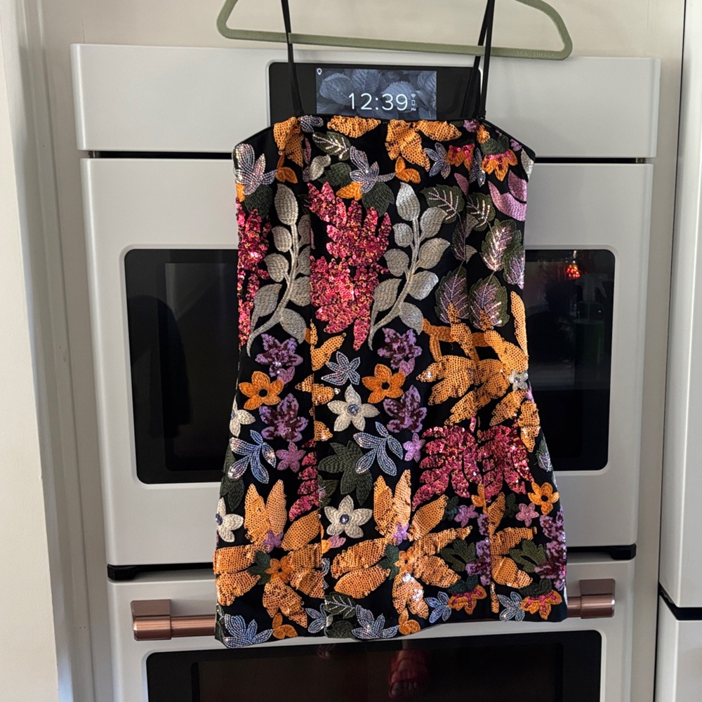 Floral Patterned sequinned dress